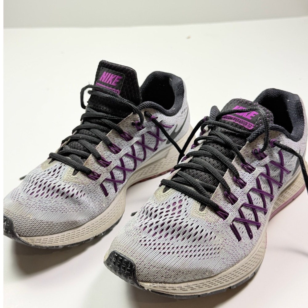 Nike Air Zoom Pegasus 32 Wolf Grey Hyper Violet 749344-405 Womens 9.5
